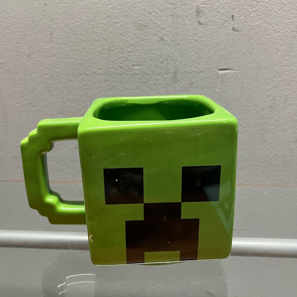 Minecraft Green Square Mug